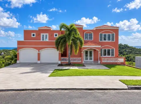 22 MANSIONES DE TERRALINDA — home for sale
