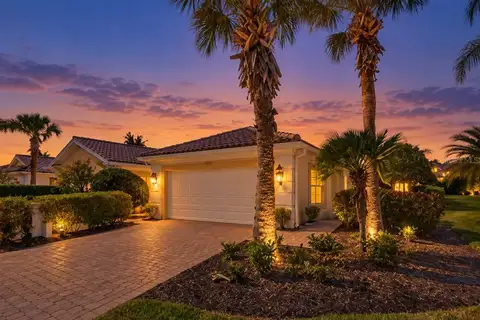 7526 QUINTO DR — home for sale