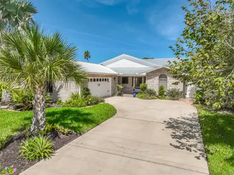 624 CUMBERLAND DR — home for sale