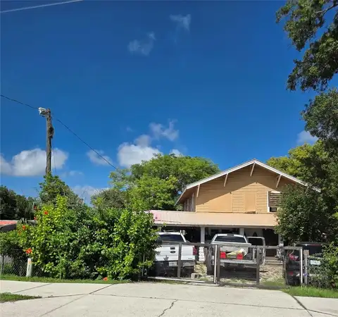 1431 SW HIGHWAY 17 — home for sale