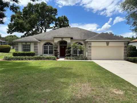 561 STRATHCLYDE CT — home for sale