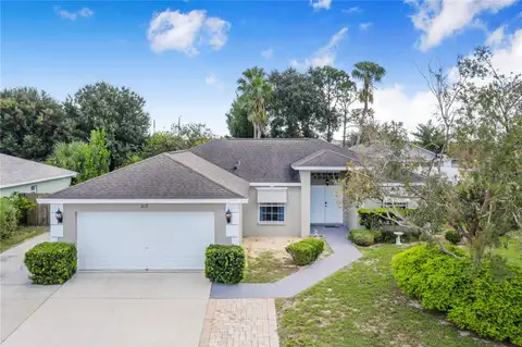 817 REFLECTIONS LOOP E — home for sale
