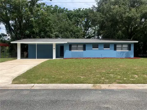 2013 LIVE OAK DR — home for sale