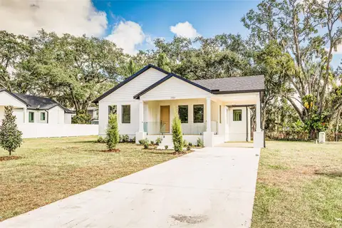 7901 N GREENWOOD AVE — home for sale