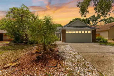 1435 CLUB DR — home for sale