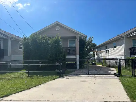 5347 LEISURE LANE LN — home for sale