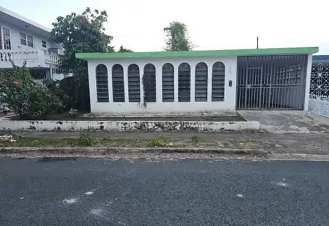 894 NEBLIN STREET COUNTRY CLUB DEVELOPMENT — home for sale