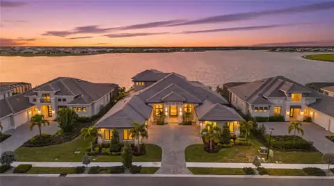 596 BLUE SHELL LOOP — home for sale