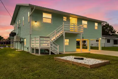 2060 NW 19TH ST — home for sale