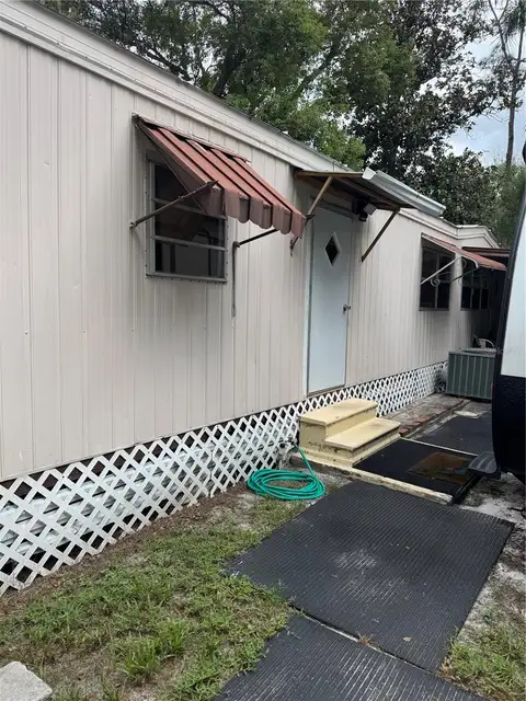 902 MONTANA AVE — home for sale