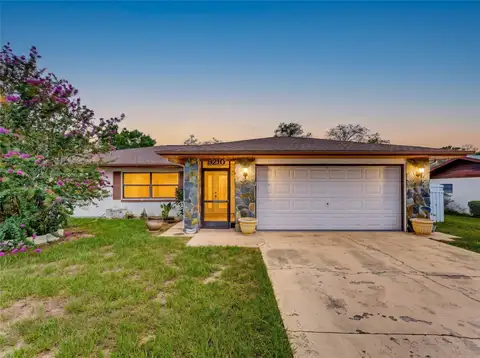 9210 N FONTANA WAY — home for sale