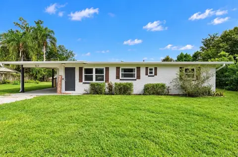 717 W DEER LAKE DR — home for sale