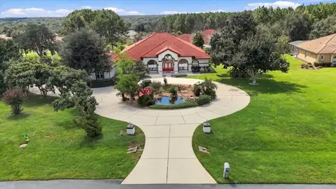 546 W FENWAY DR — home for sale
