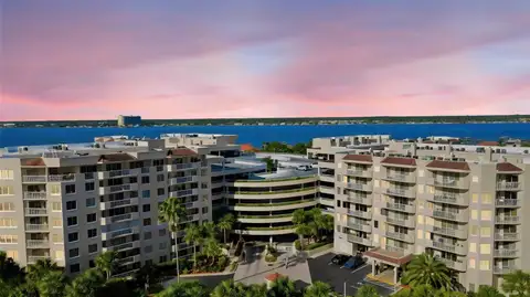 3 OCEANS WEST BLVD #7D7 — home for sale