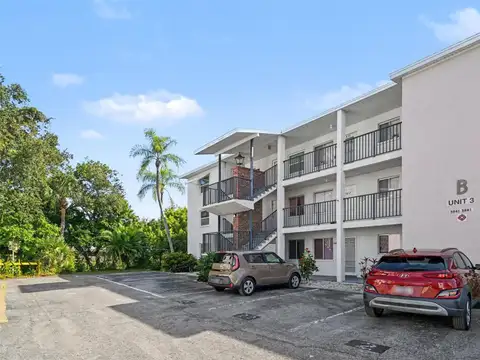 5855 PALM LN #B21 — home for sale