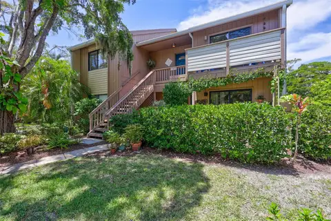 1637 BROOKHOUSE CT #244 — home for sale