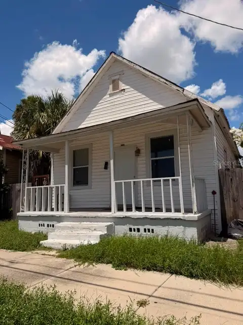 2323 W CHESTNUT ST — home for sale