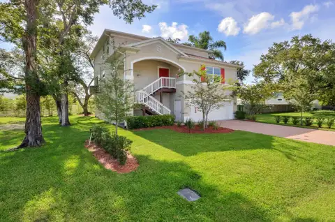 7210 S MASCOTTE ST — home for sale
