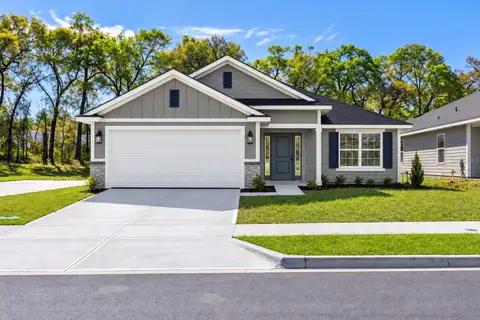 213 SW BELLFLOWER DR — home for sale