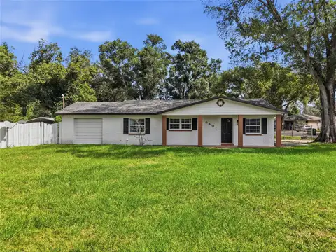 9401 N ROME CIR — home for sale