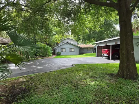 8815 S HICKORY LN — home for sale