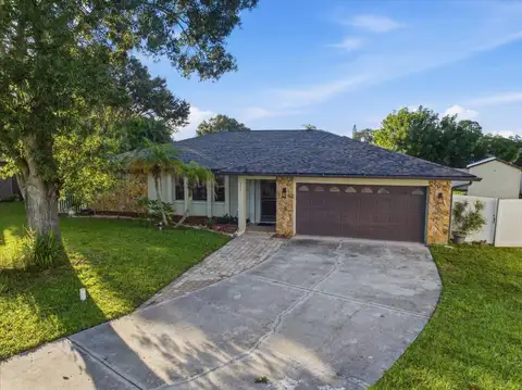 926 PLUM TREE LN — home for sale