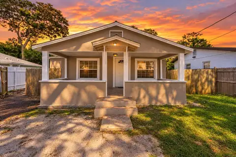 1307 W KALEY AVE — home for sale