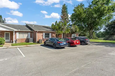 1285 HERITAGE LN — home for sale