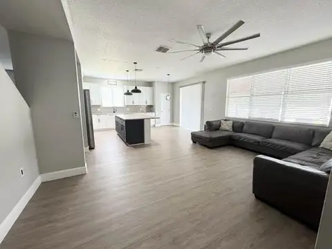 10313 STRATFORD POINTE AVE — home for sale