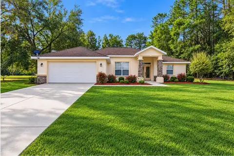 2820 E NEWHAVEN ST — home for sale