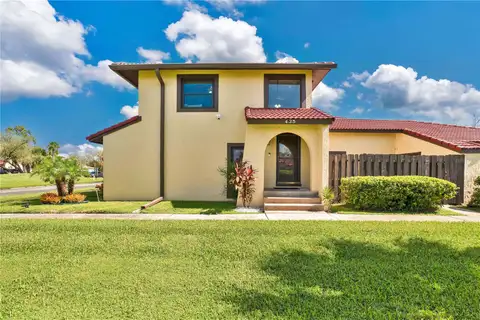 435 HUNTER CIR — home for sale