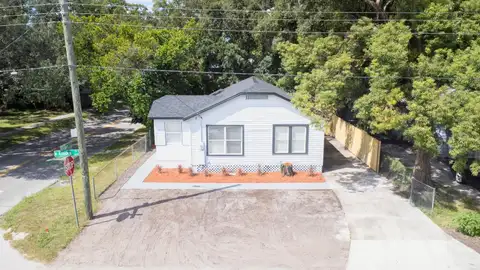 8202 N ALASKA ST — home for sale
