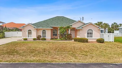 7 BEACHSIDE DR — home for sale