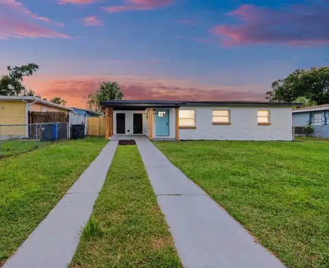 5205 S 82ND ST — home for sale