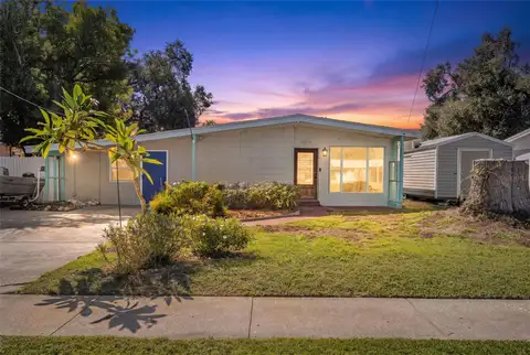4424 W IOWA AVE — home for sale
