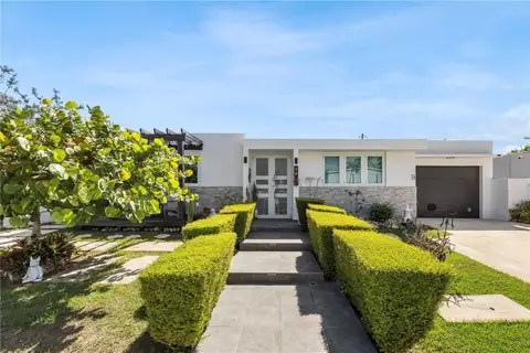 MADRE PERLA URB. DORADO DEL MAR #V-6 — home for sale