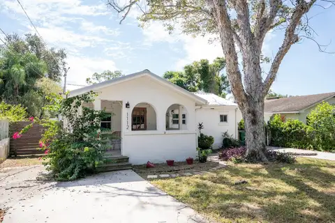 1112 W KIRBY ST — home for sale