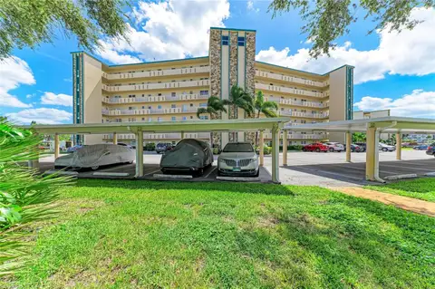 4040 IRONWOOD CIR #702F — home for sale