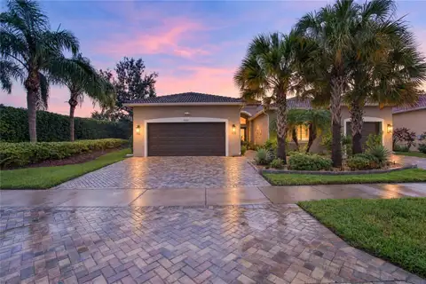 5002 EMERALD ISLE DR — home for sale
