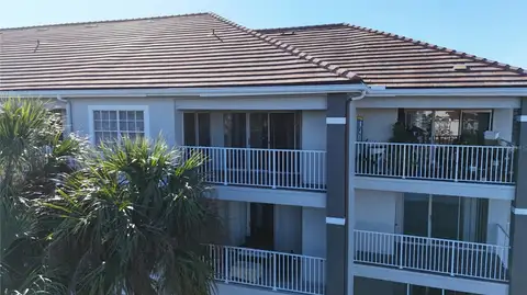 13838 FAIRWAY ISLAND DR #1432 — home for sale