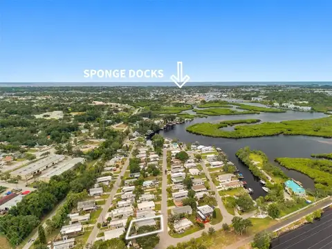 752 DRIFTWOOD LN — home for sale