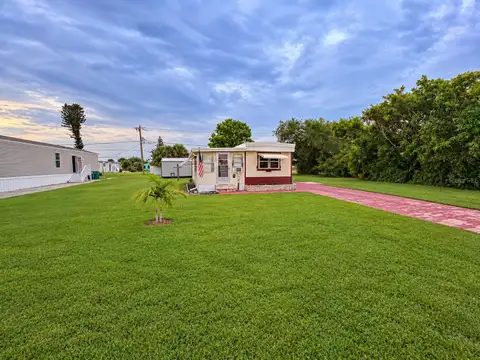 1394 FLAMINGO DR — home for sale