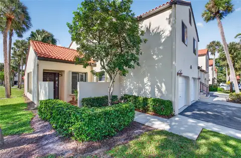 10 VÍA DE CASAS SUR #101 — home for sale