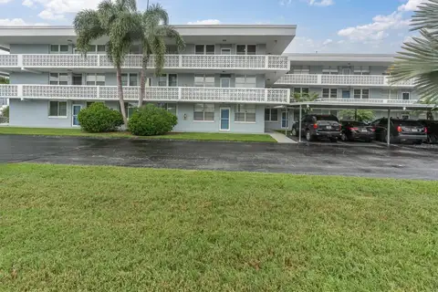 4715 BAY ST NE #330 — home for sale