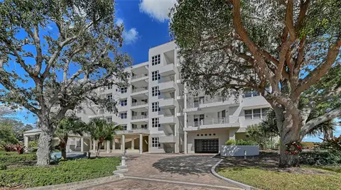 2550 HARBOURSIDE DR #334 — home for sale