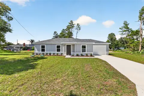 251 OAK CIR — home for sale