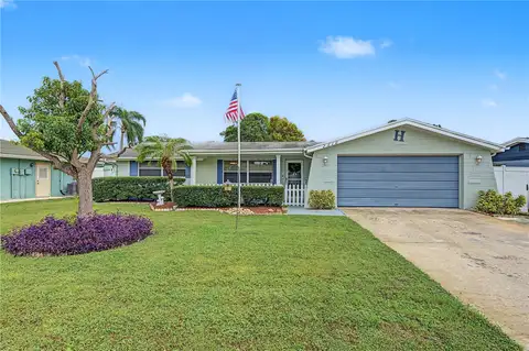 7512 HOLLY LAKE LN — home for sale
