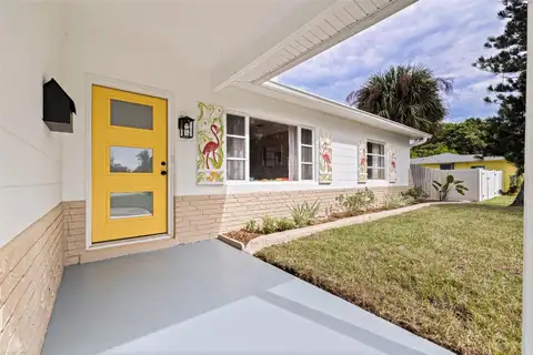 801 65TH AVE S — home for sale