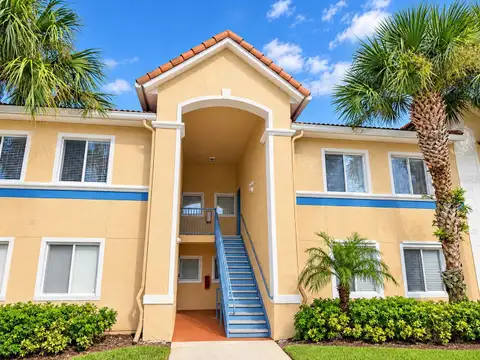 522 VILLA DEL SOL CIR #203 — home for sale