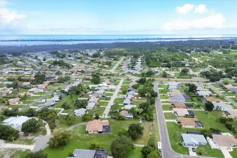 660 GILLESPIE ST — home for sale